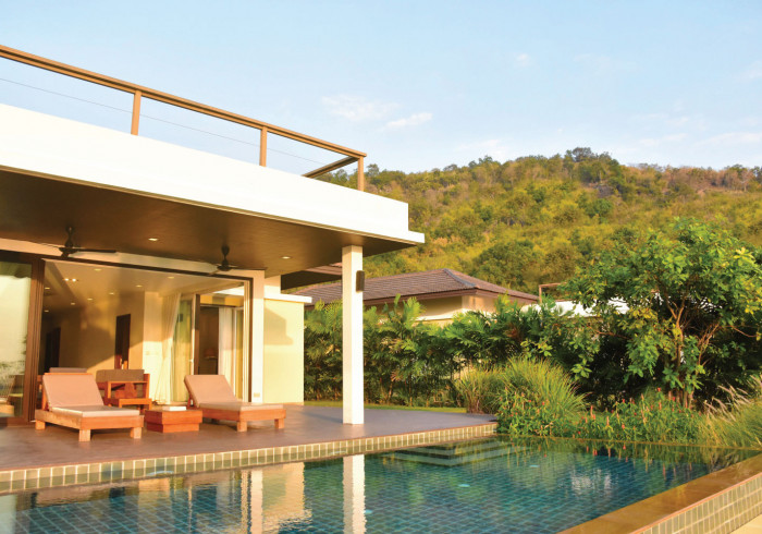 Romantic pool villa