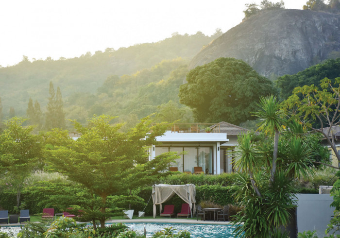 Romantic pool villa