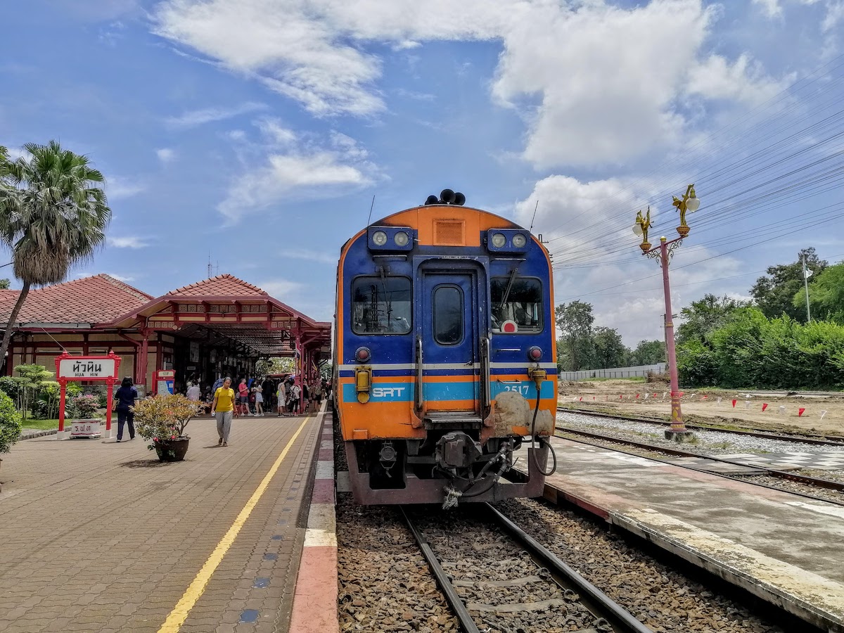 สถานีรถไฟหัวหิน